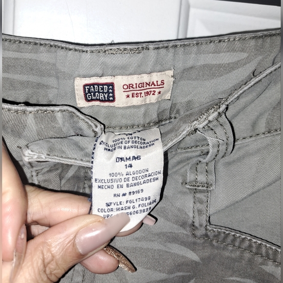 Faded Glory Green/Gray Tropical Print Bermuda Shorts Womens 8 100% Cotton - Picture 6 of 8